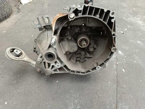 BOITE A VITESSE MANUEL FIAT 1.3JTD - Vue 2